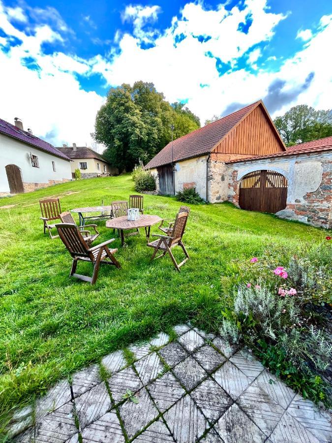 Kostelec nad Vltavou Apartmany U Rybnicku מראה חיצוני תמונה
